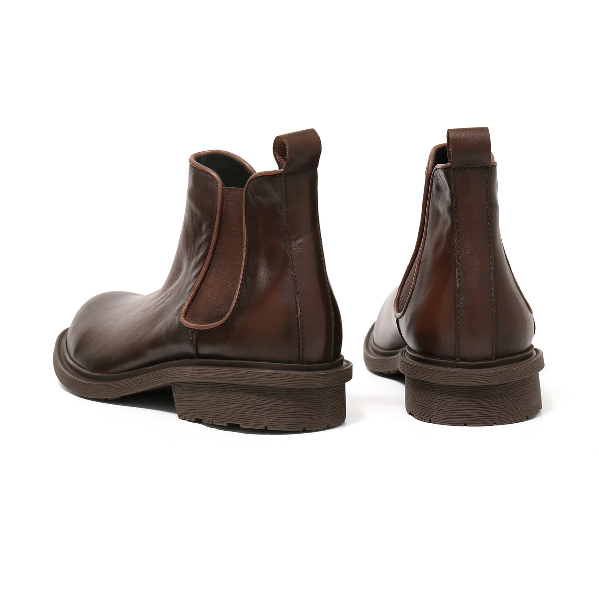 "Arctic fox" Fleece-Lined Leather Chelsea Boot 8686.